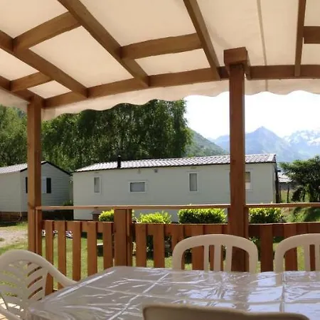 Happy Pyrenees 2* Saligos