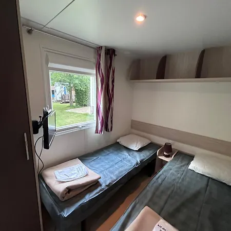 Kamp alanı Happy Pyrenees Saligos