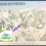 Happy Pyrenees キャンプ場 Saligos
